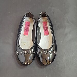 TODDELER RACHEL SHOE  FLOWERS PATTERN DESIGN EMBELLISHMENTS FLAT